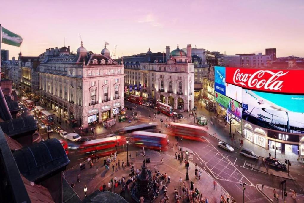 לונדון Spacious Apartment In Piccadilly Sleep 6 Vrb מראה חיצוני תמונה