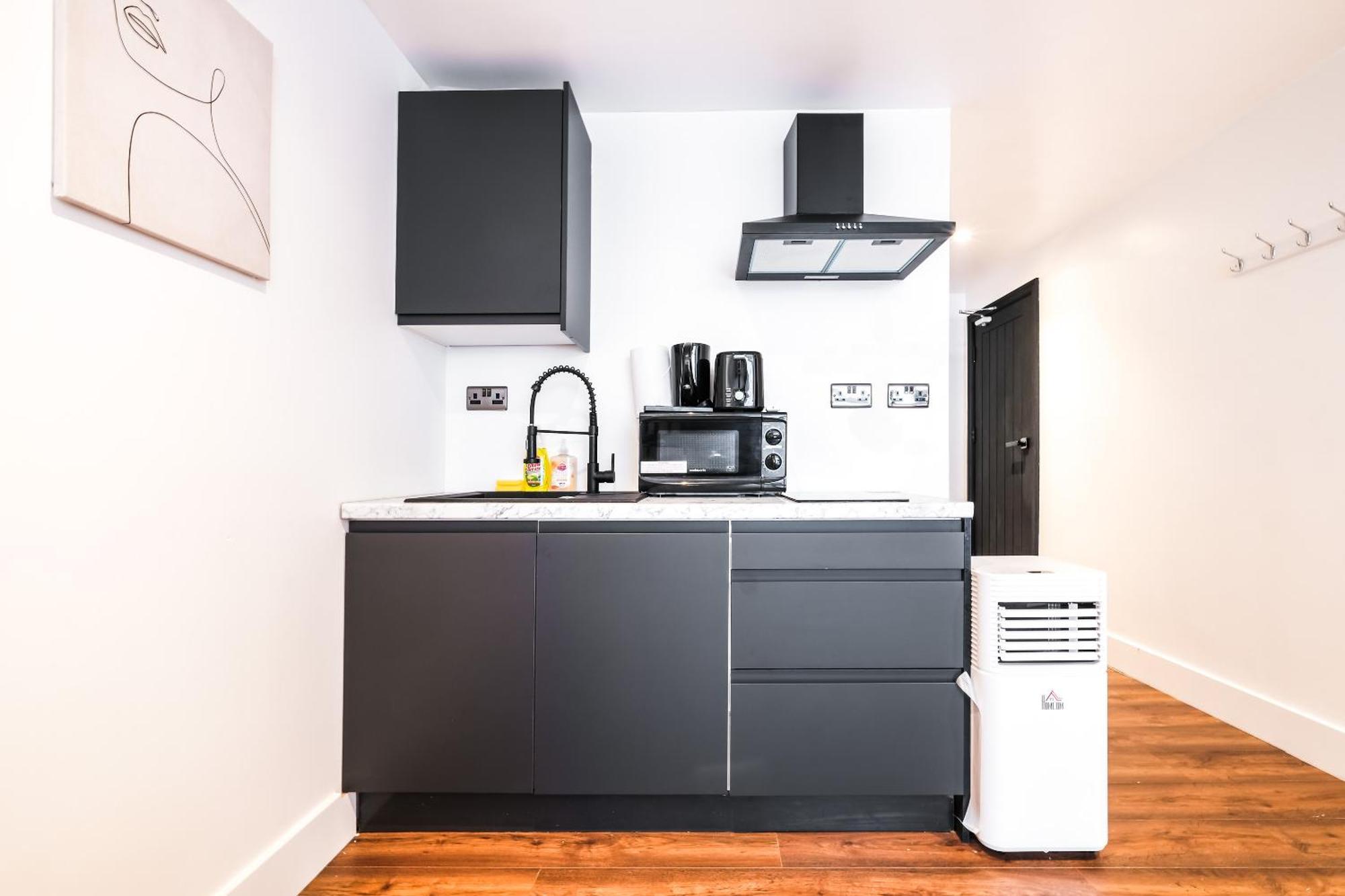 לונדון Spacious Apartment In Piccadilly Sleep 6 Vrb מראה חיצוני תמונה